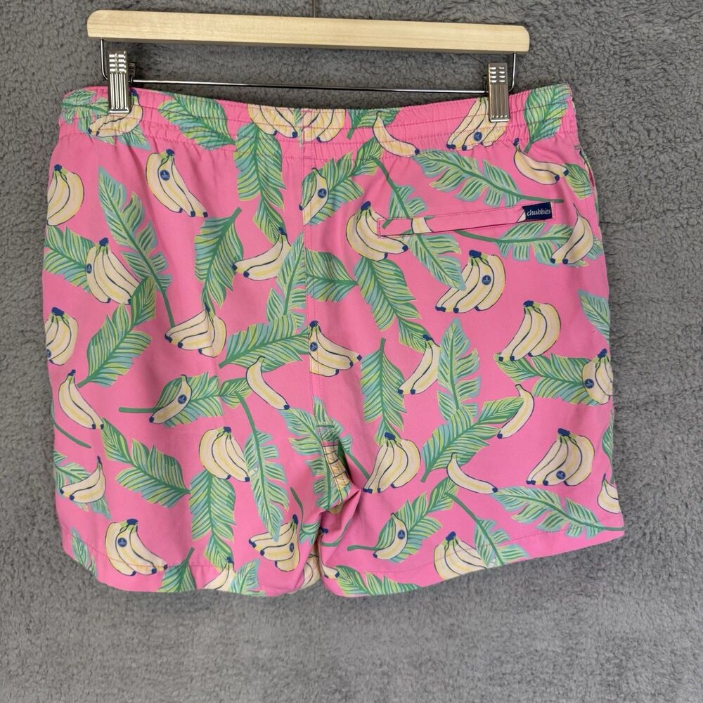 S Chubbies Swim Trunks Mens L Pink 5.5 Inch inseam Banana Peelin Good - Picture 5 of 8